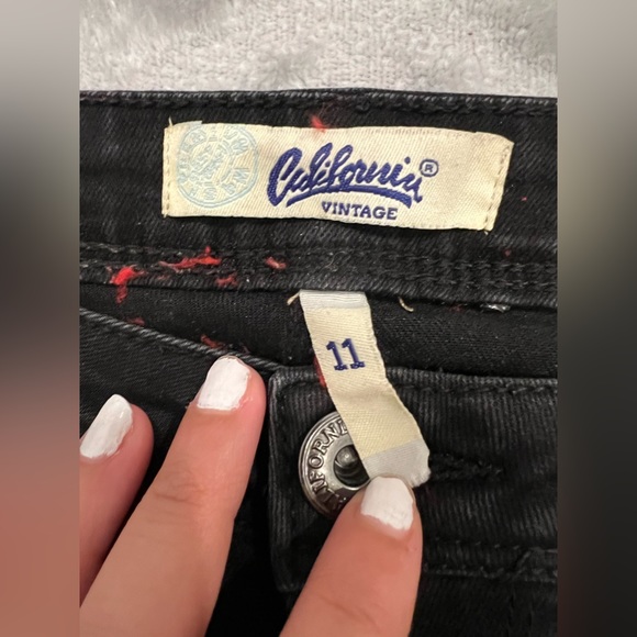 black ripped skinny jeans - Picture 2 of 3